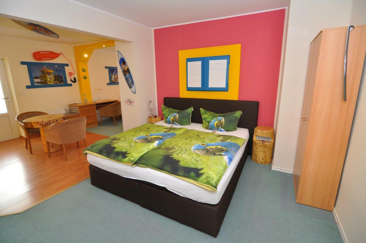 באד מינדר אם דייסטר Themen Hotel Terrassen Cafe מראה חיצוני תמונה